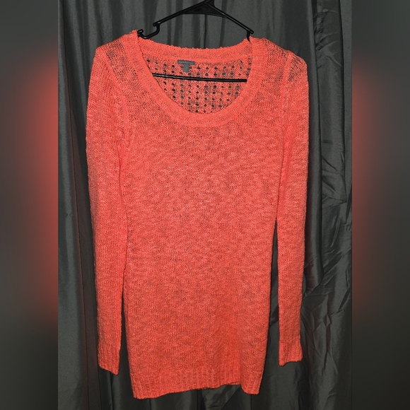 Charlotte Russe Vibrant Coral Crew Neck Sweater - Picture 1 of 7